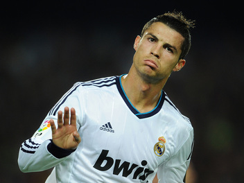 All about Cristiano Ronaldo dos Santos Aveiro — madridistaforever: Ronaldo  silencing the Calderón